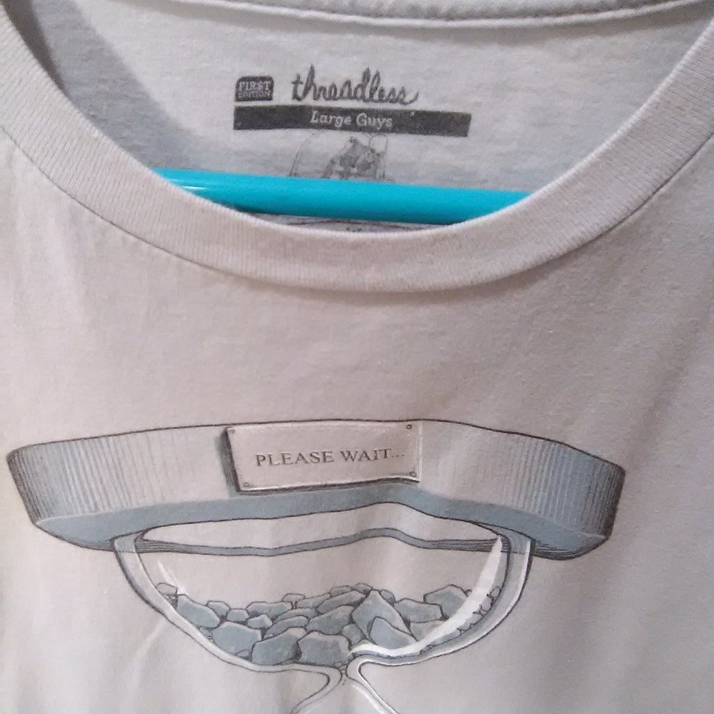 Threadless Men's Short Sleeve Tees Color Gray Size Large - Picture 2 of 6